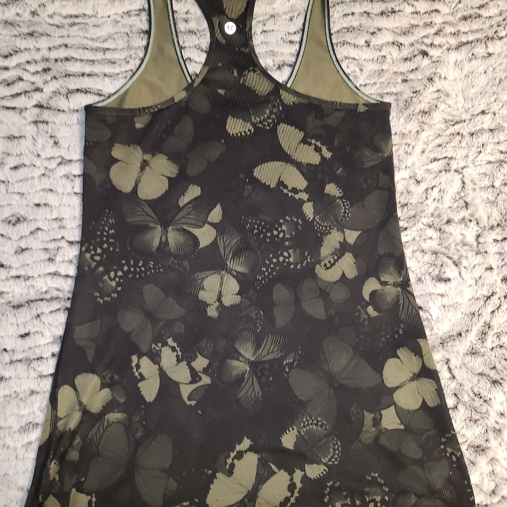 Lulu🍋 Size 8 Razorback Tank - Picture 2 of 2